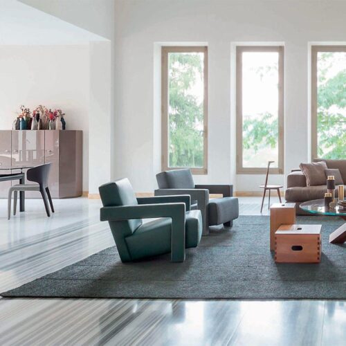 Fauteuil utrecht de la marque cassina chez Jbonet