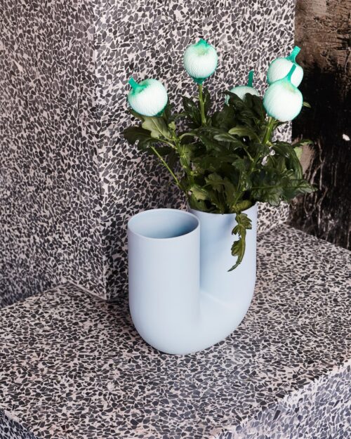 Vase Kink bleu muuto