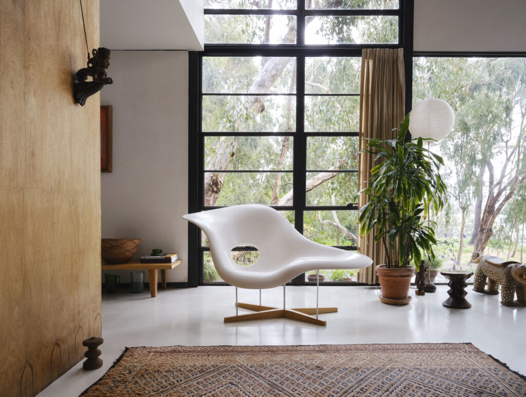Design contemporain Vitra Eames La chaise