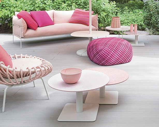Giro table de Paola lenti
