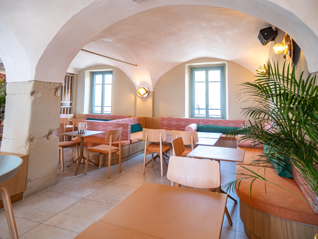 Etage la chapa mobilier